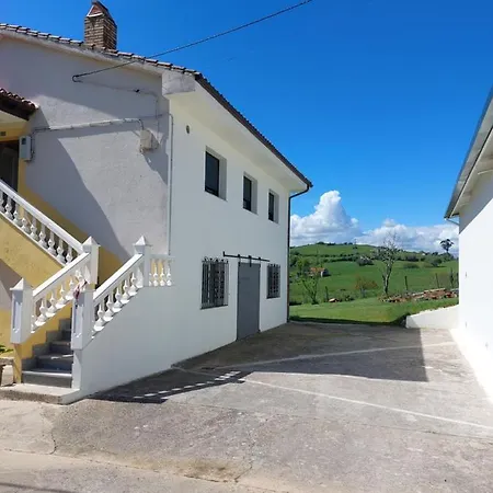 Tres Mimosas Сasa de vacaciones San Vicente De La Barquera